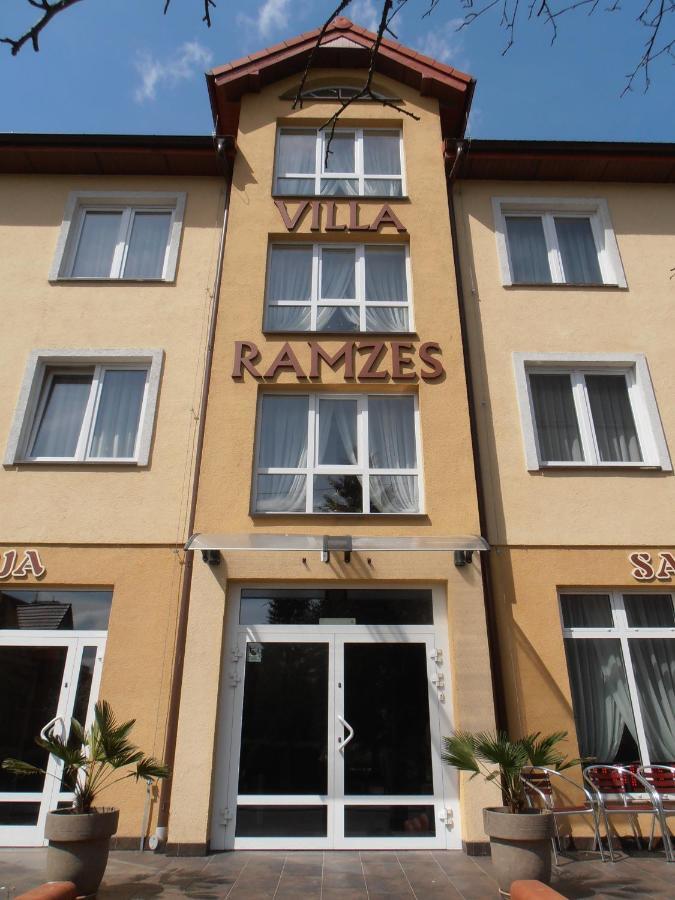 Villa Ramzes Gdansk Exterior photo